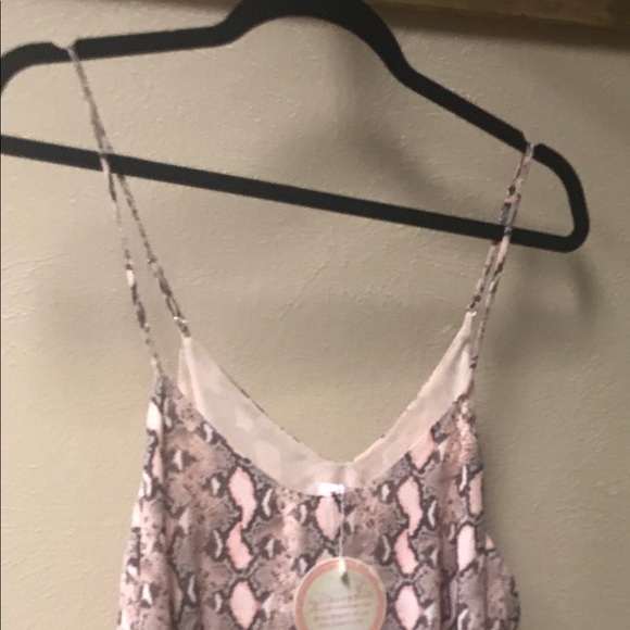 Lizzy and Lola spaghetti strap dress - Picture 2 of 3